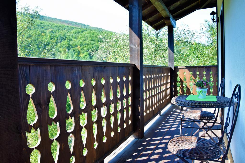 Golden Horn Guest House Iskrets Exterior foto